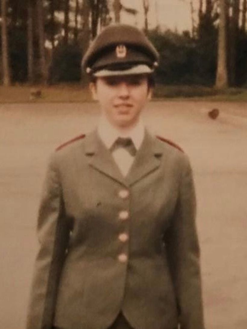 An image of Caroline in her Army uniform.