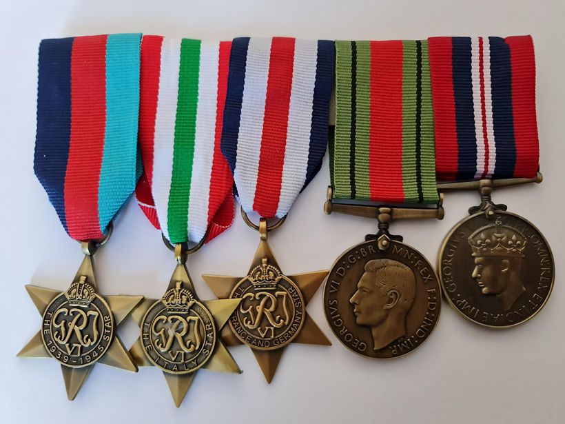 Lee's grandfather's medals